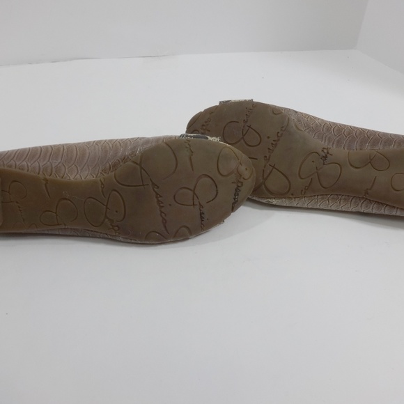 JESSICA SIMPSON Brown Buckled Flat Shoes Size 9 - Picture 7 of 8